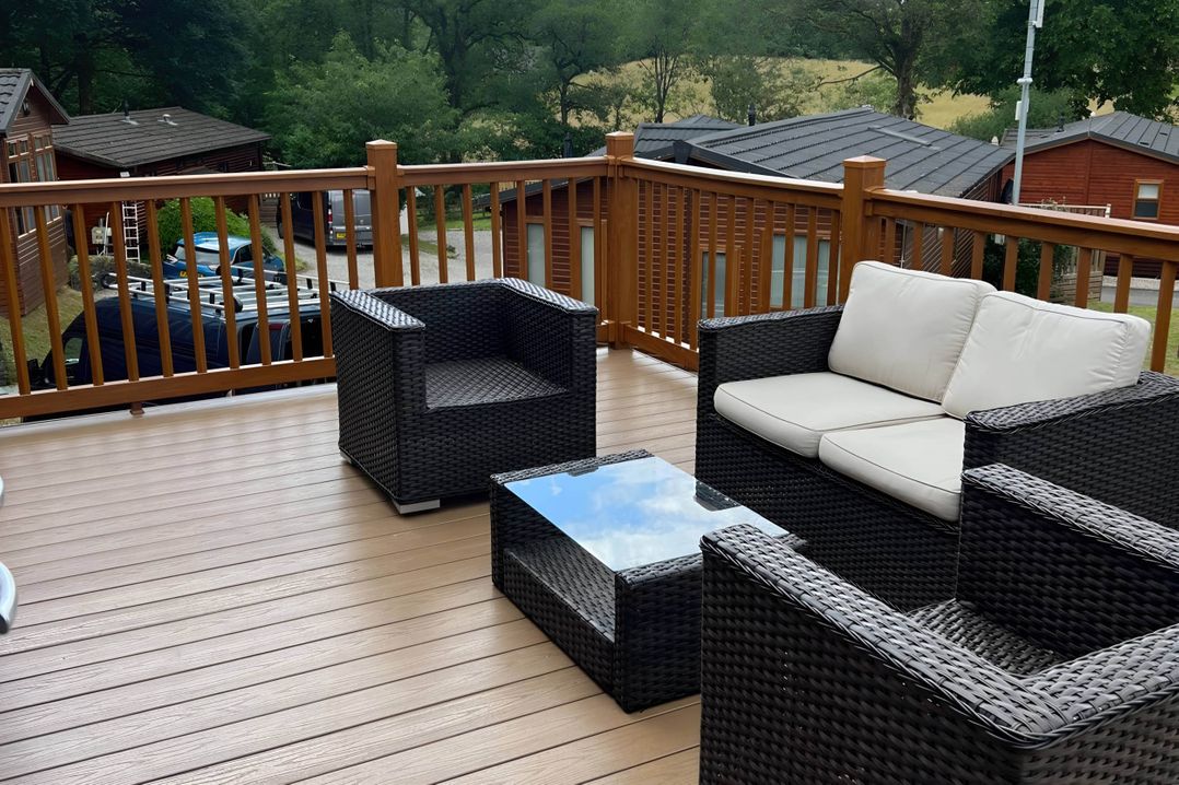 2 Bed Lodge-Sleeps 4-stunning views -Pet Friendly