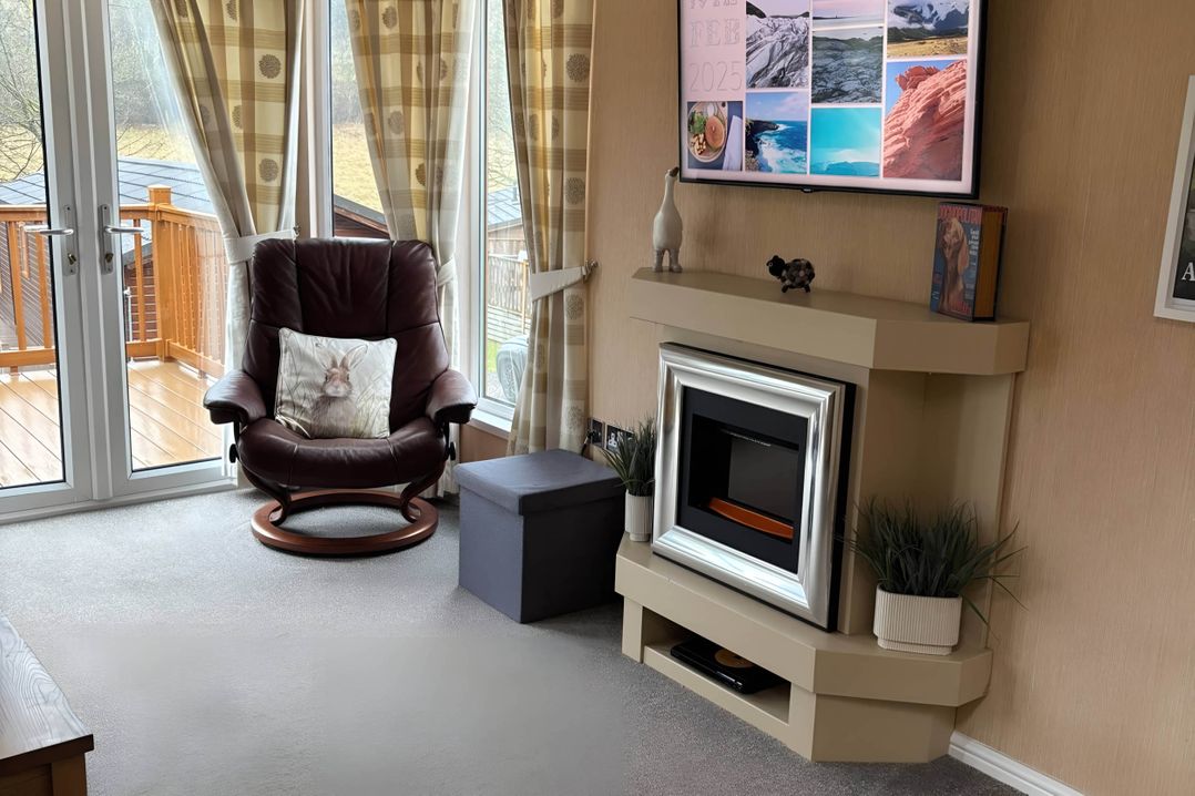 2 Bed Lodge-Sleeps 4-stunning views -Pet Friendly