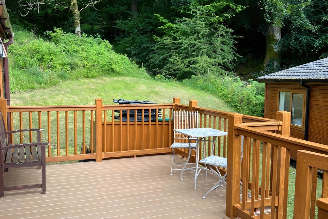 2 Bed Lodge-Sleeps 4-stunning views -Pet Friendly