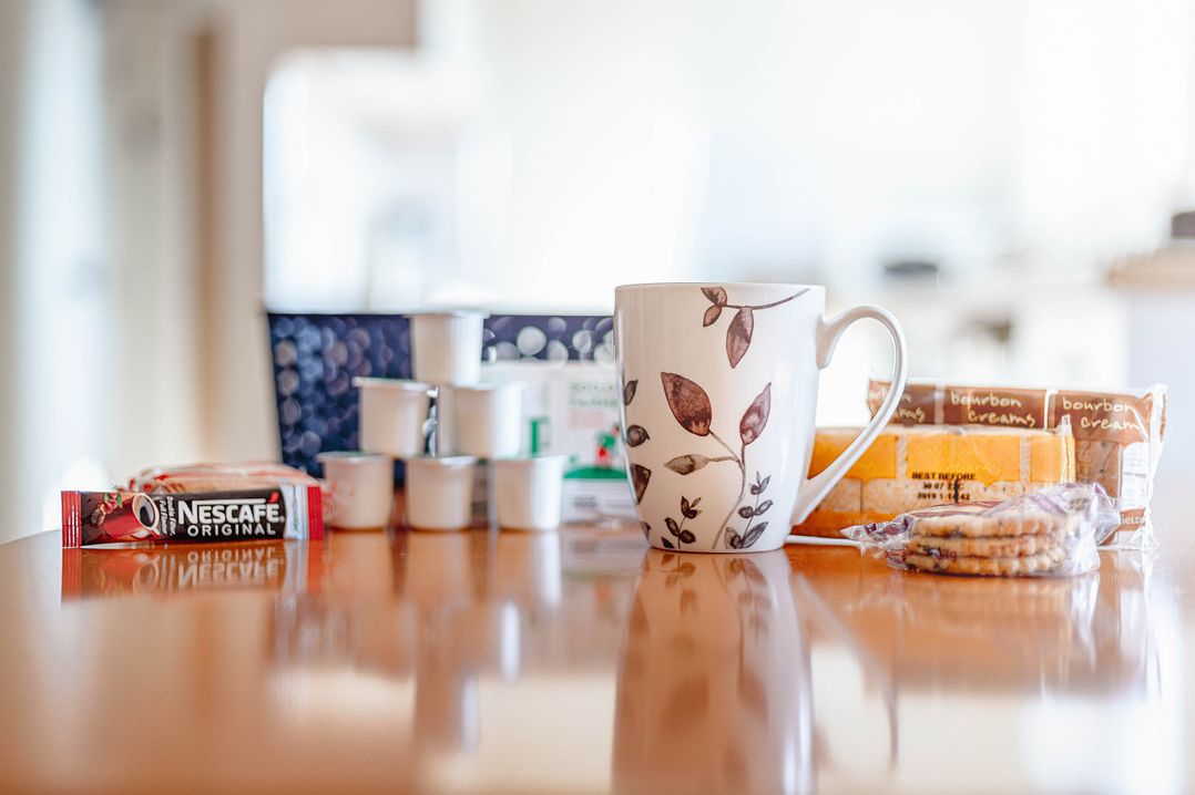 Luxury 2 Bed Room Lake View Apt Bowness Parking