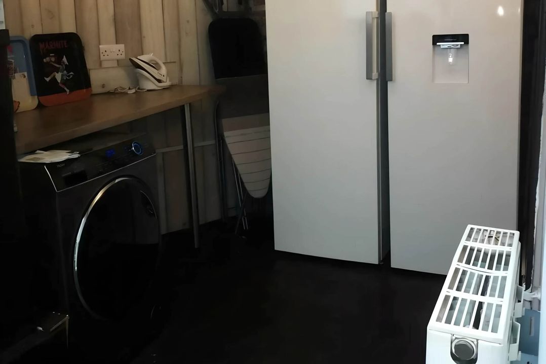 House - Sleeps 7 - Garden - Pets Ok - Parking