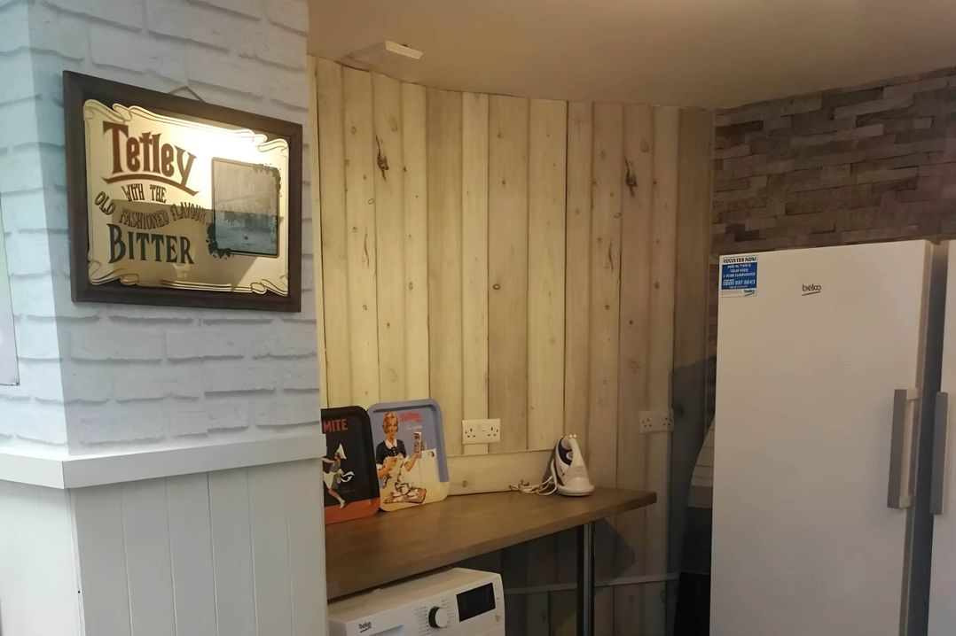 House - Sleeps 7 - Garden - Pets Ok - Parking