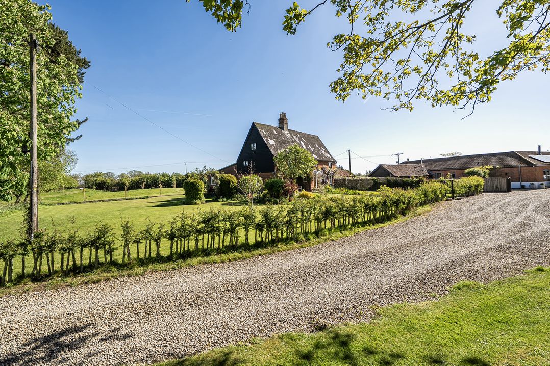 Cutbush Farmhouse