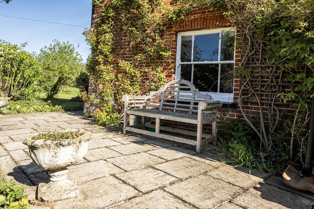 Cutbush Farmhouse