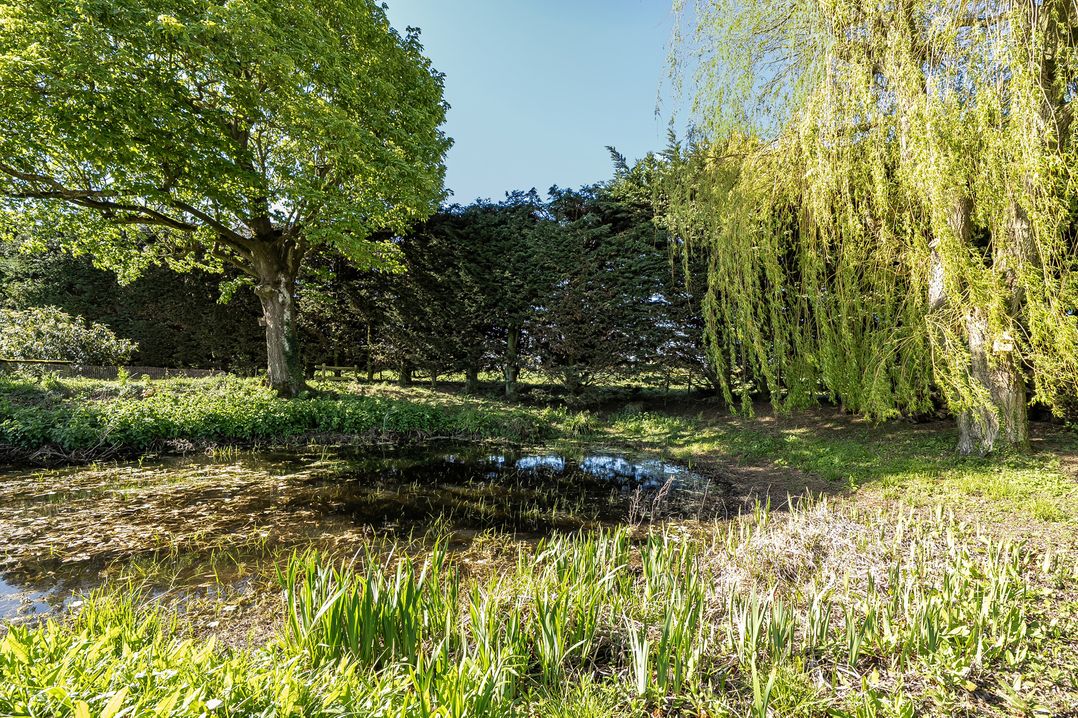 Cutbush Farmhouse