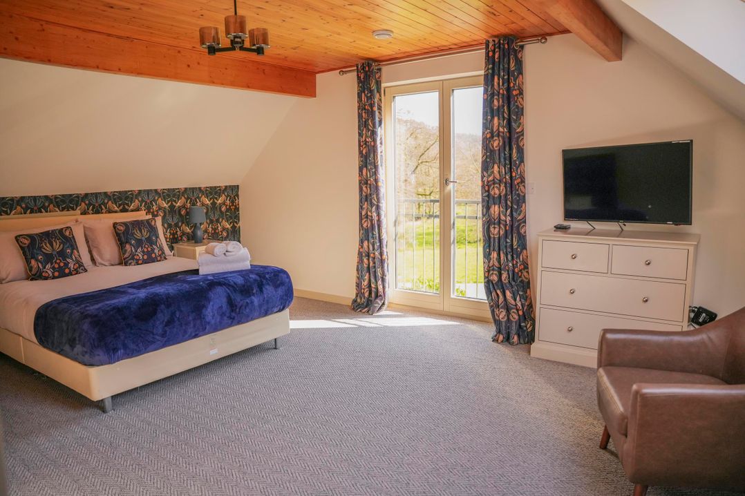 Maple Lodge