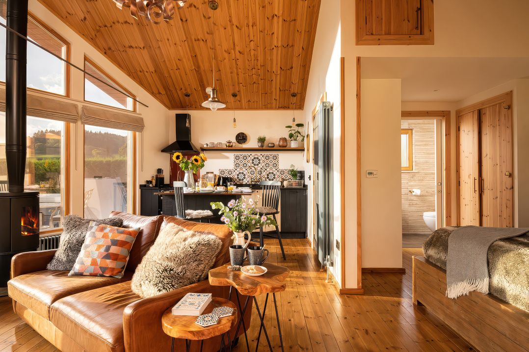 Cwtch Log Cabin