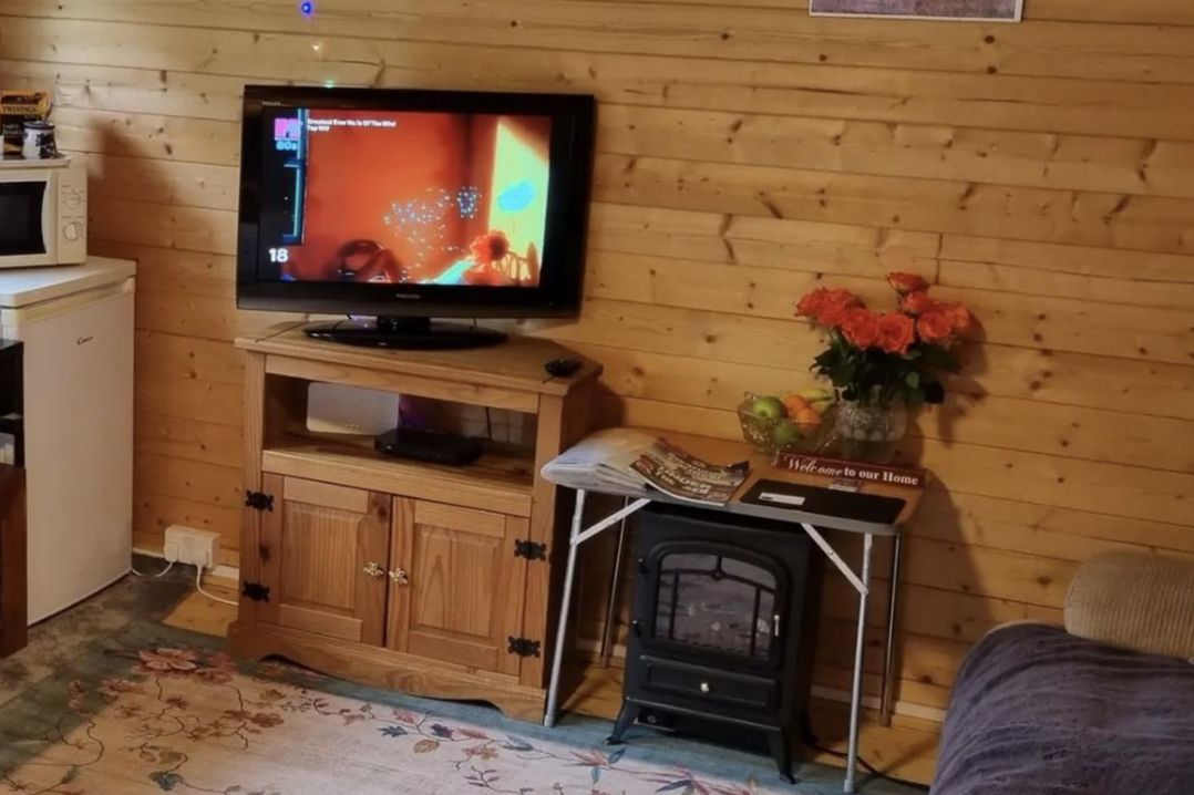 Glamping cabin on the Jurassic Coast with breakfast