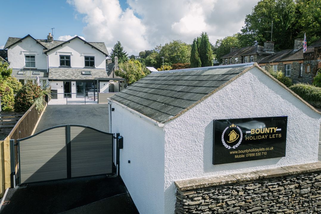 Bounty Boutique on the Lakes