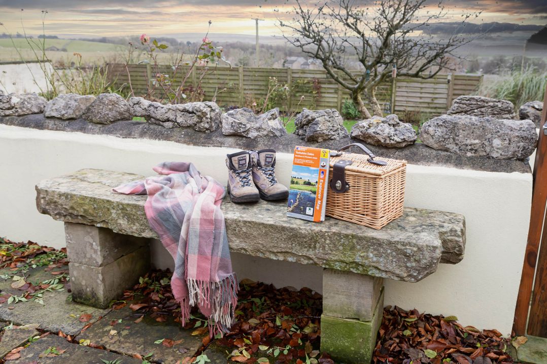 Ingleton 2-Bed Cottage, Sleeps 4, Pet Ok & Parking