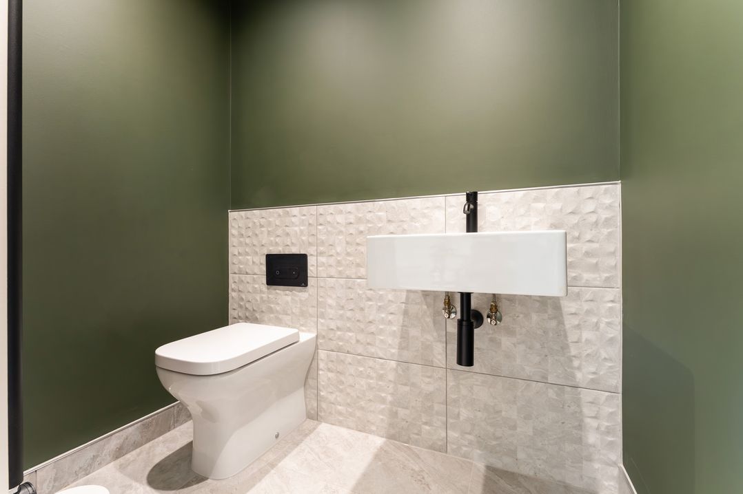 Hidden 2 – Bay House Hot Tub