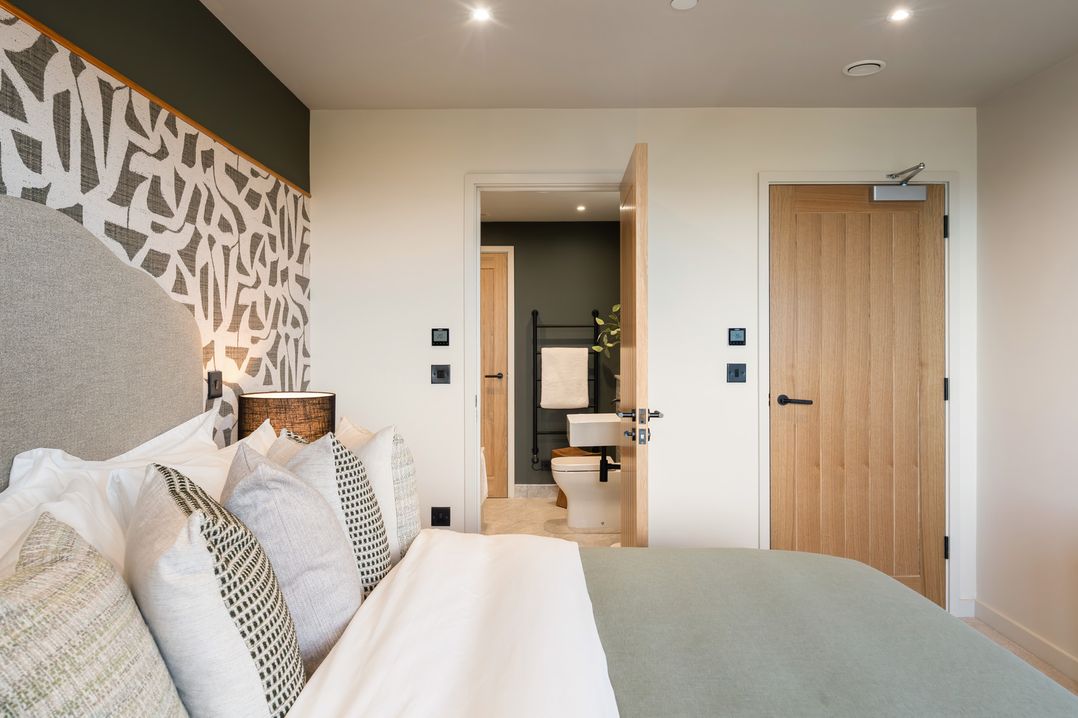 Hidden 2 – Bay House Hot Tub