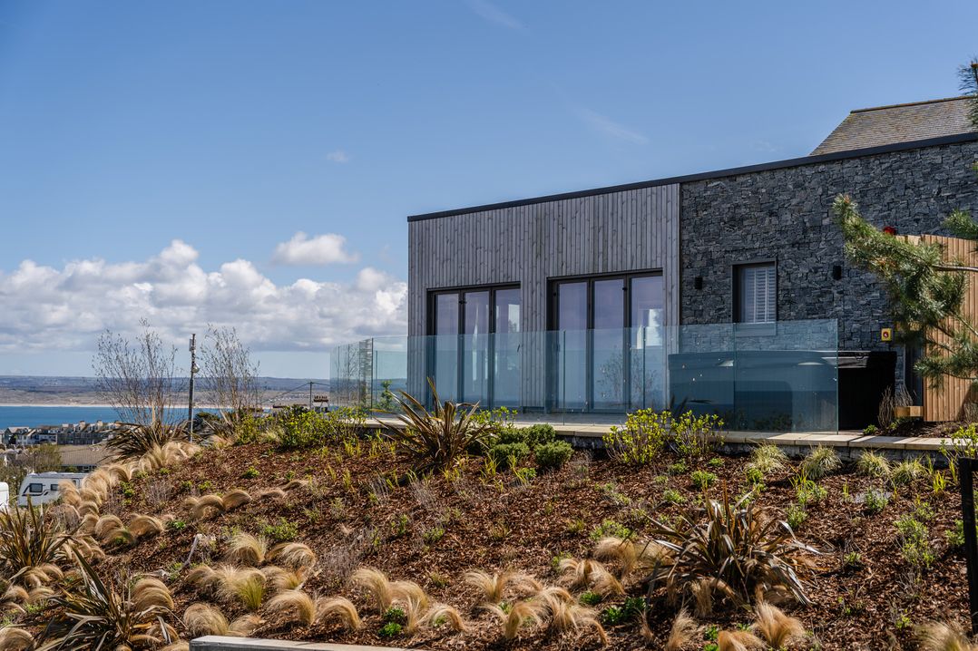 Hidden 18 – St Ives Bay Suite Hot Tub