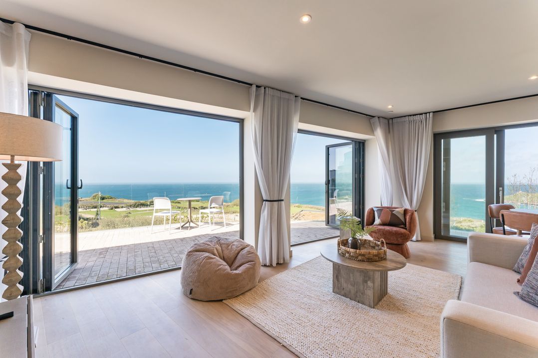 Hidden 18 – St Ives Bay Suite Hot Tub