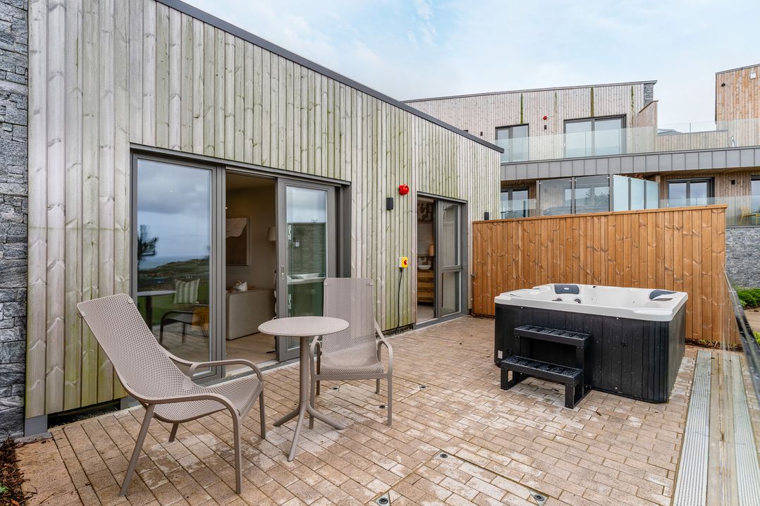 Hidden 17 – Lookout Terrace Hot Tub
