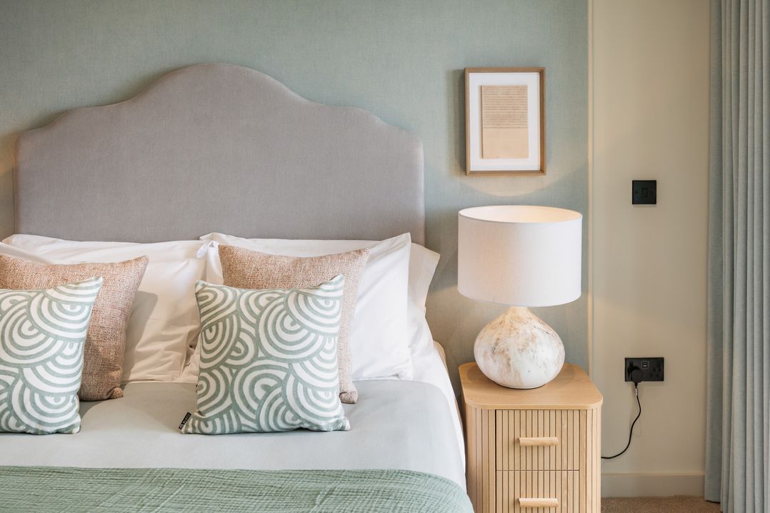 Hidden 20 – Gallery Hot Tub