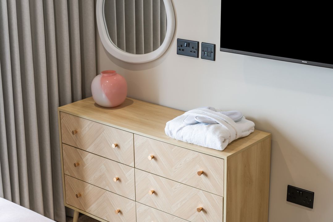 Hidden 20 – Gallery Hot Tub