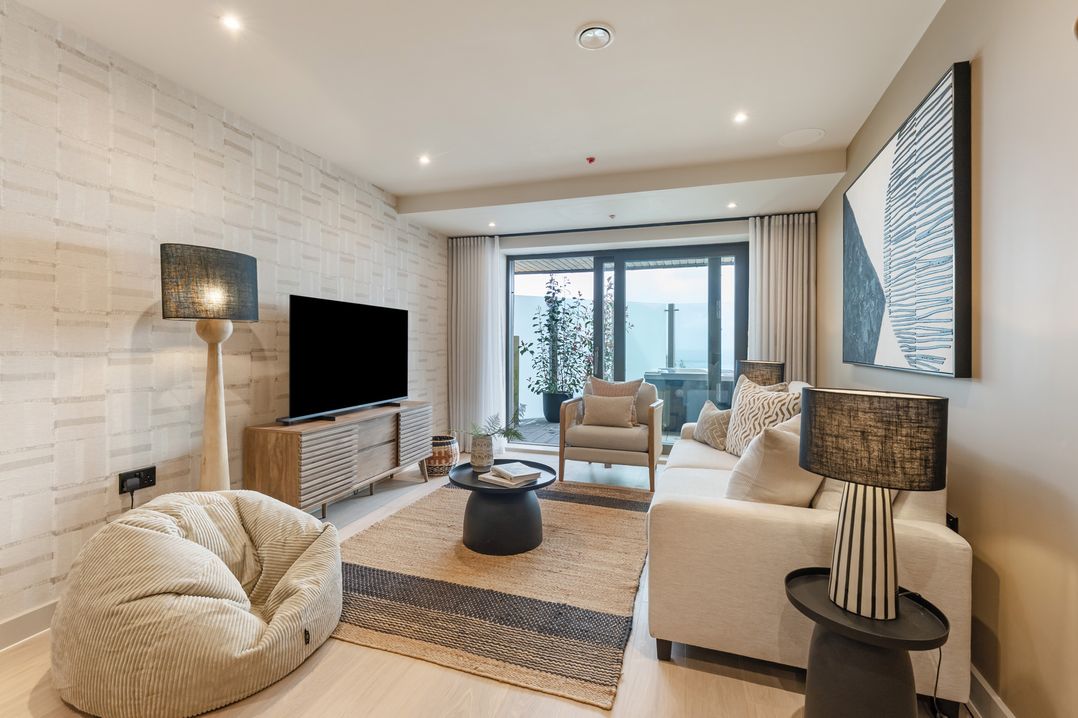 Hidden 15 – Garden Hot Tub