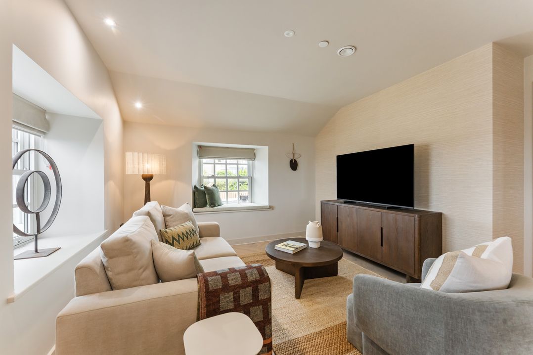 Hidden 7 – Coastal Loft