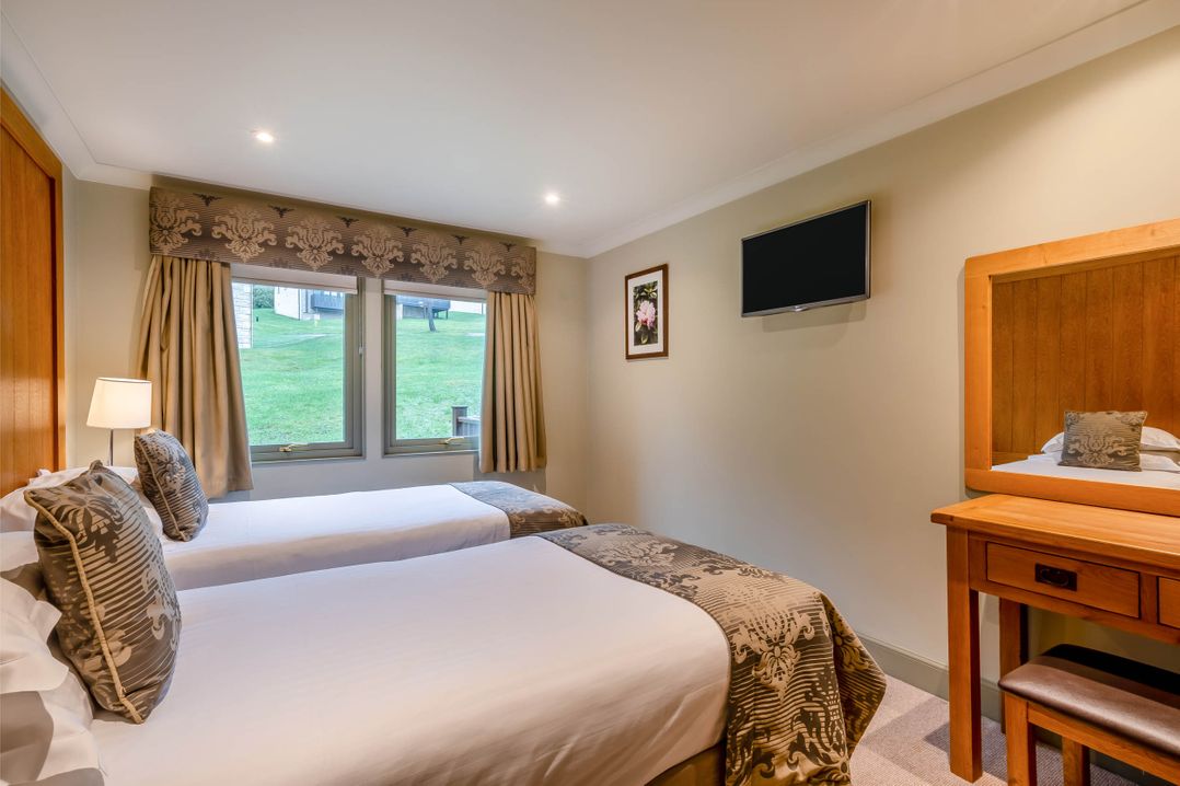The Derwent Spa (Pet)