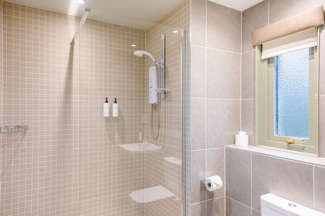 The Derwent Spa (Pet)