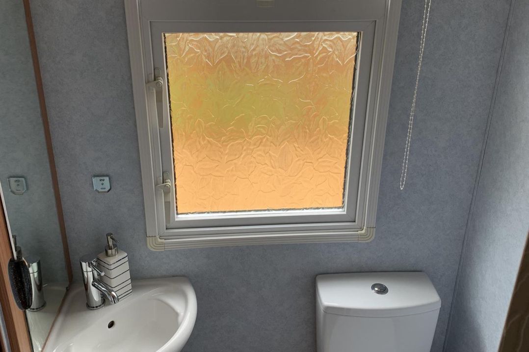 Static Caravan  2 Bedrooms  - sleeps 4