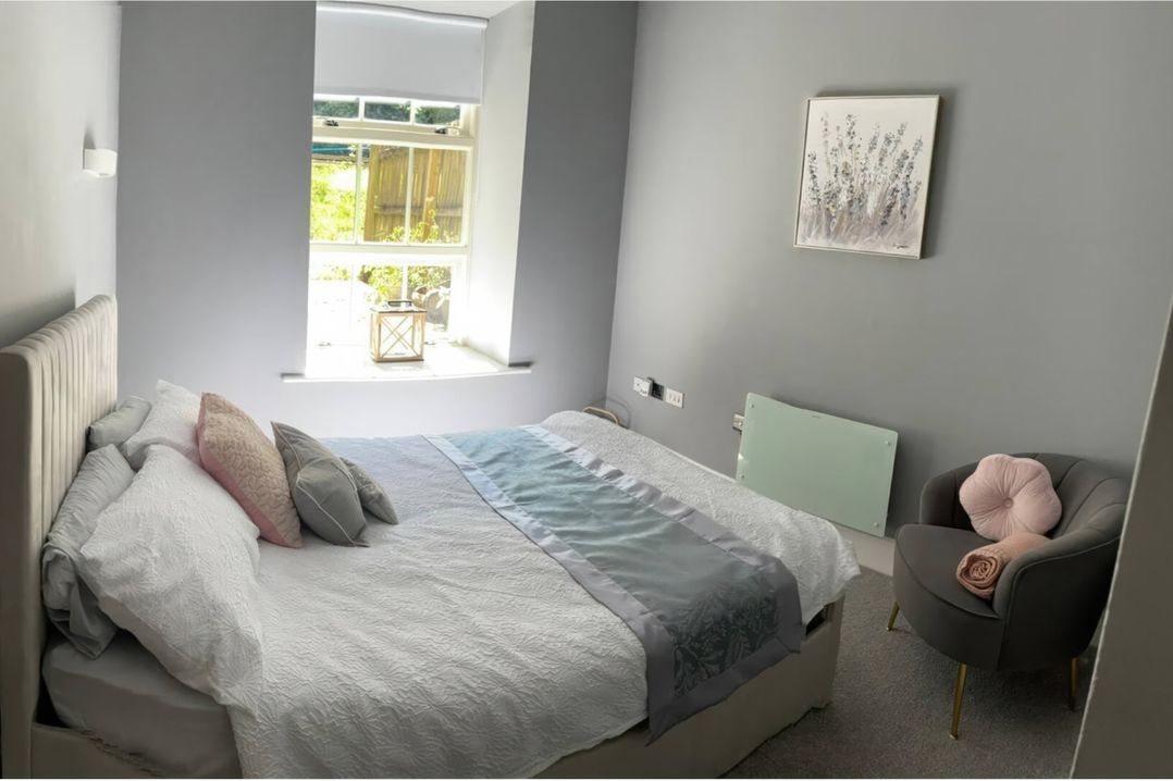 2 Bed Woodland Retreat - Garden & Free Parking