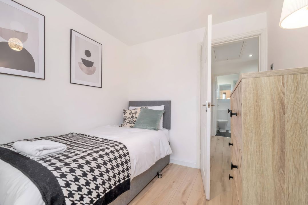 Bluebell House - Sleeps 5 - Garden - Parking