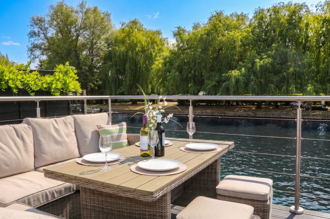 Island Cottage Rod Eyot