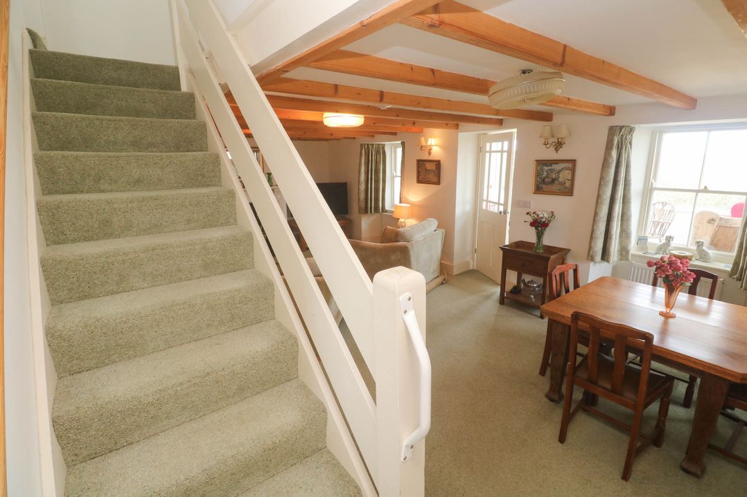 Chyrose Farmhouse