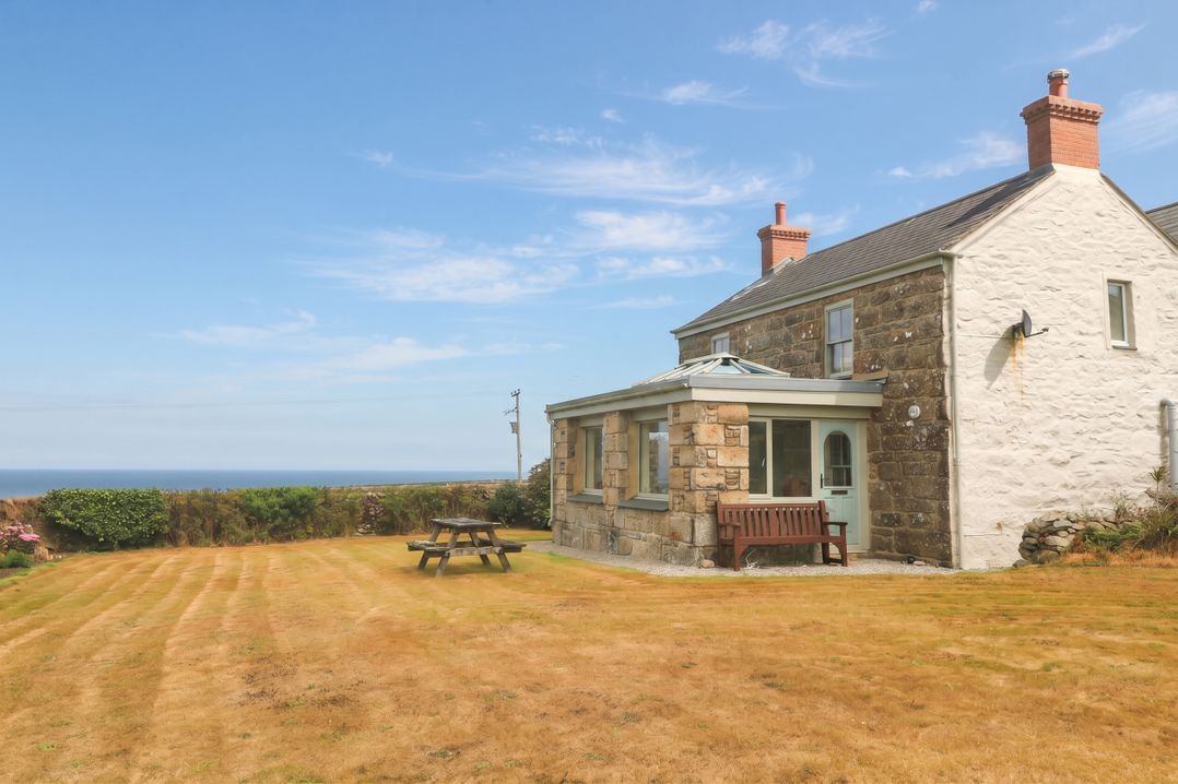 Chyrose Farmhouse