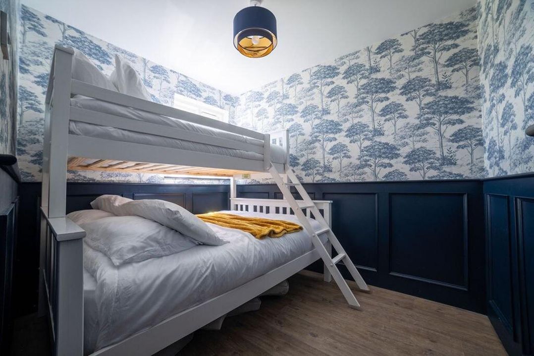 Cottage, 3 Bed, Sleeps 7, Free Parking