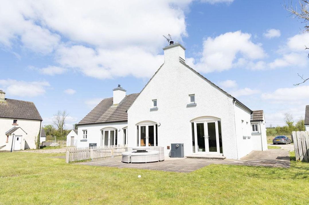 Cottage, 3 Bed, Sleeps 7, Free Parking