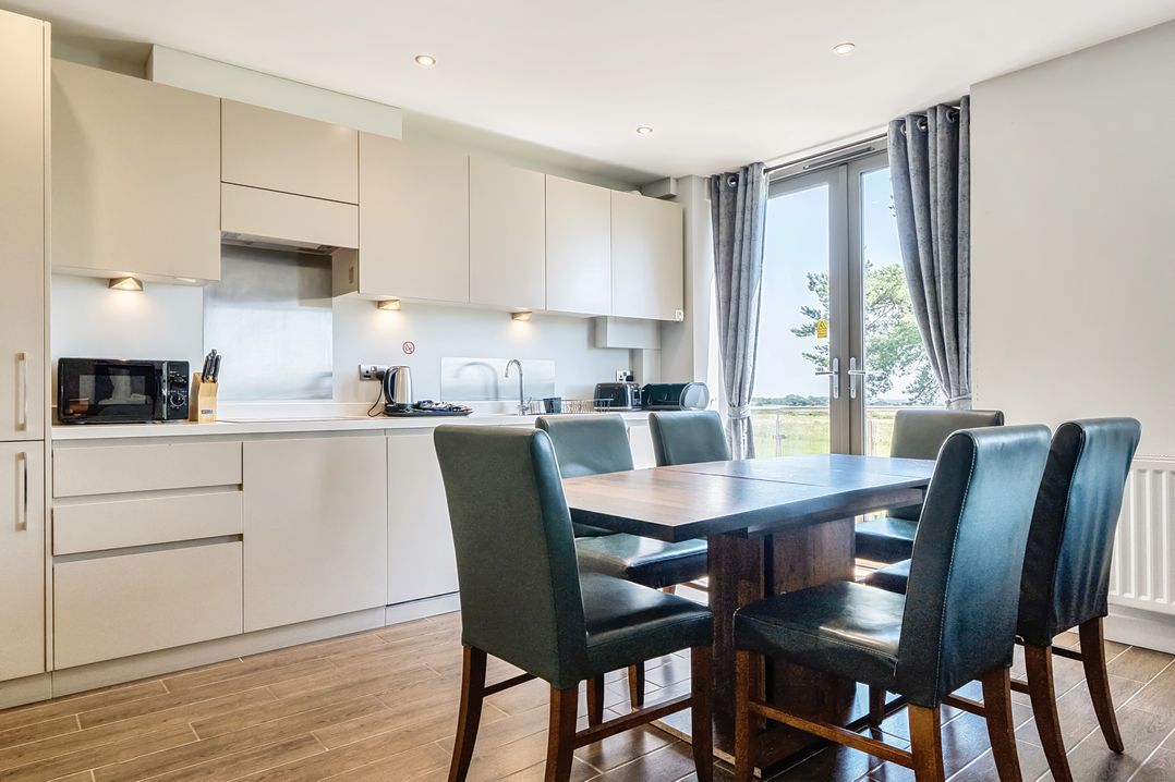 Cotswolds Apartments 2B/S4