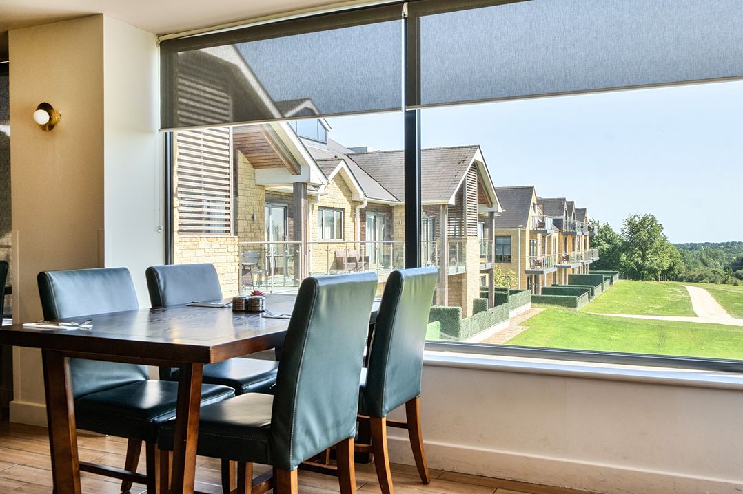 Cotswolds Apartments 2B/S4
