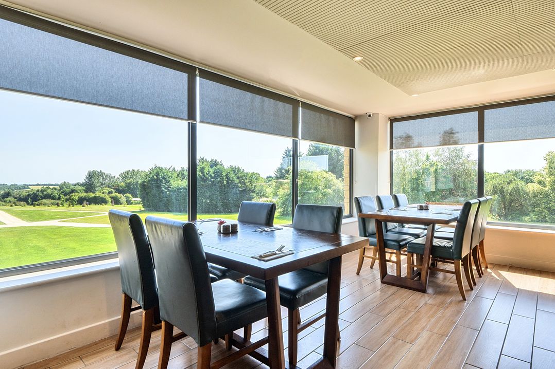 Cotswolds Apartments 2B/S4