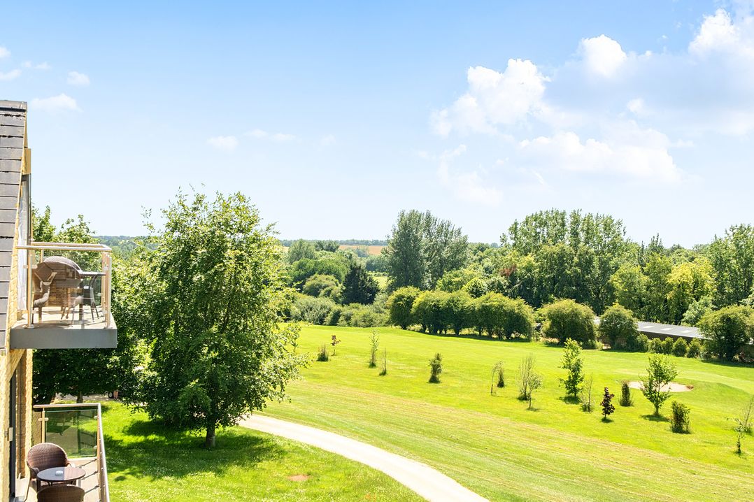 Cotswolds Apartments 4B/S8