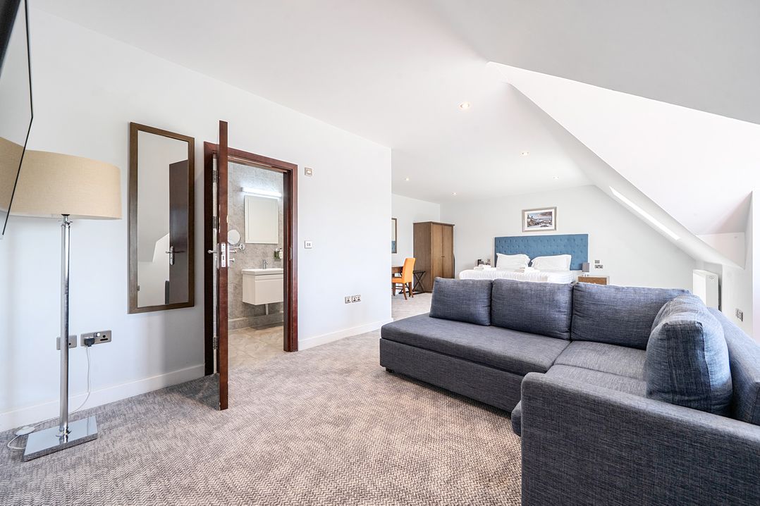 Cotswolds Apartments 4B/S8