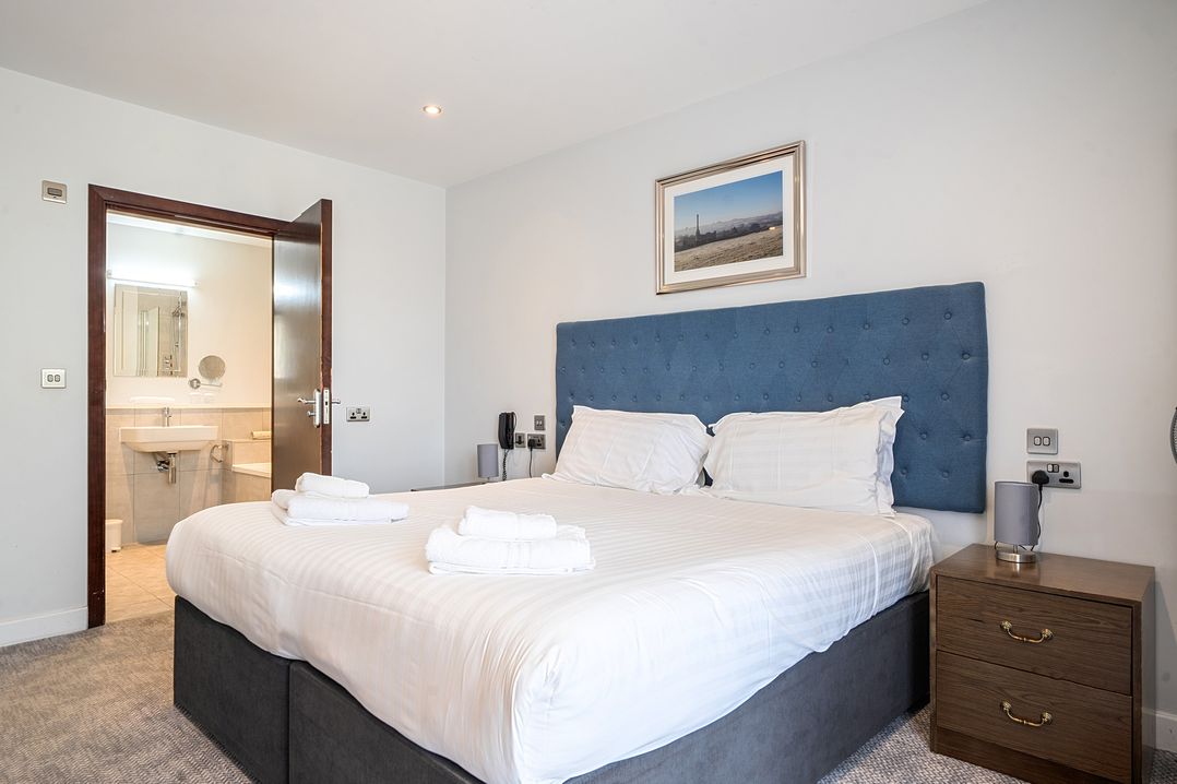 Cotswolds Apartments 4B/S8