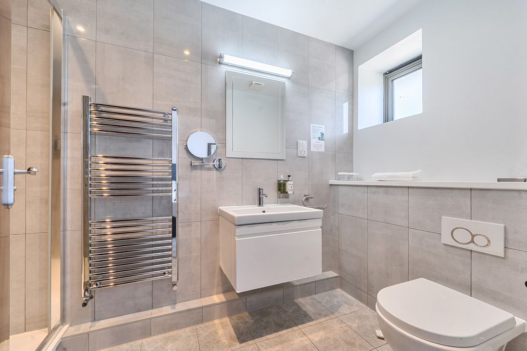 Cotswolds Apartments 4B/S8