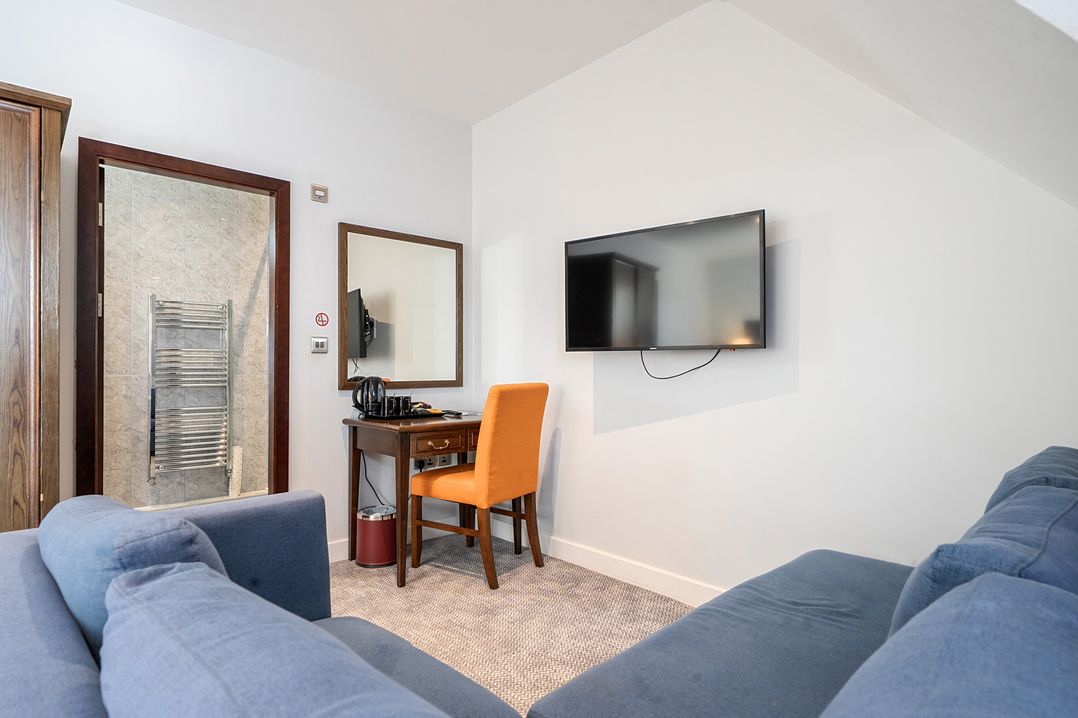 Cotswolds Apartments 4B/S8