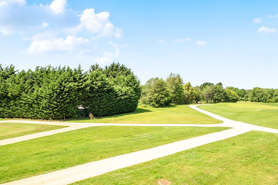 Cotswolds Apartments 4B/S8