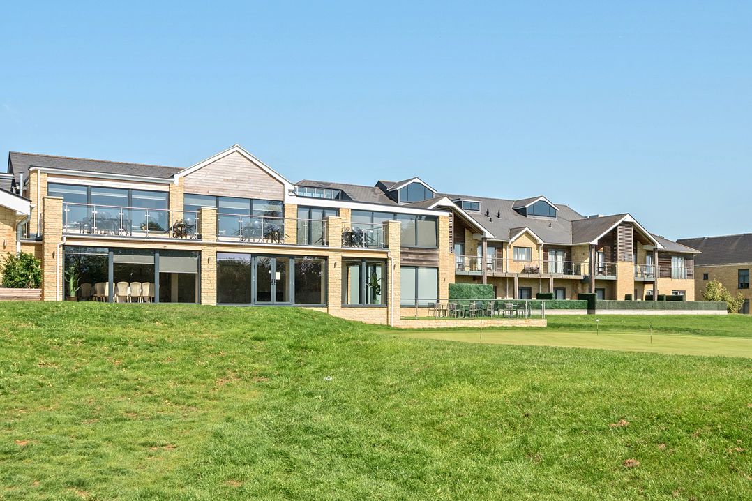 Cotswolds Apartments 4B/S8