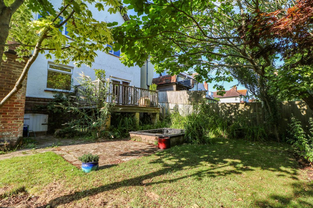 41 Terminus Avenue