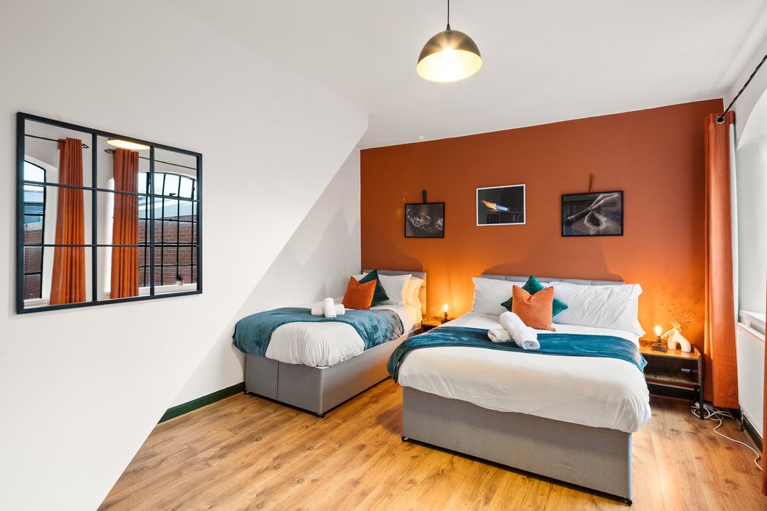 The Jewel Box Birmingham City Apartment