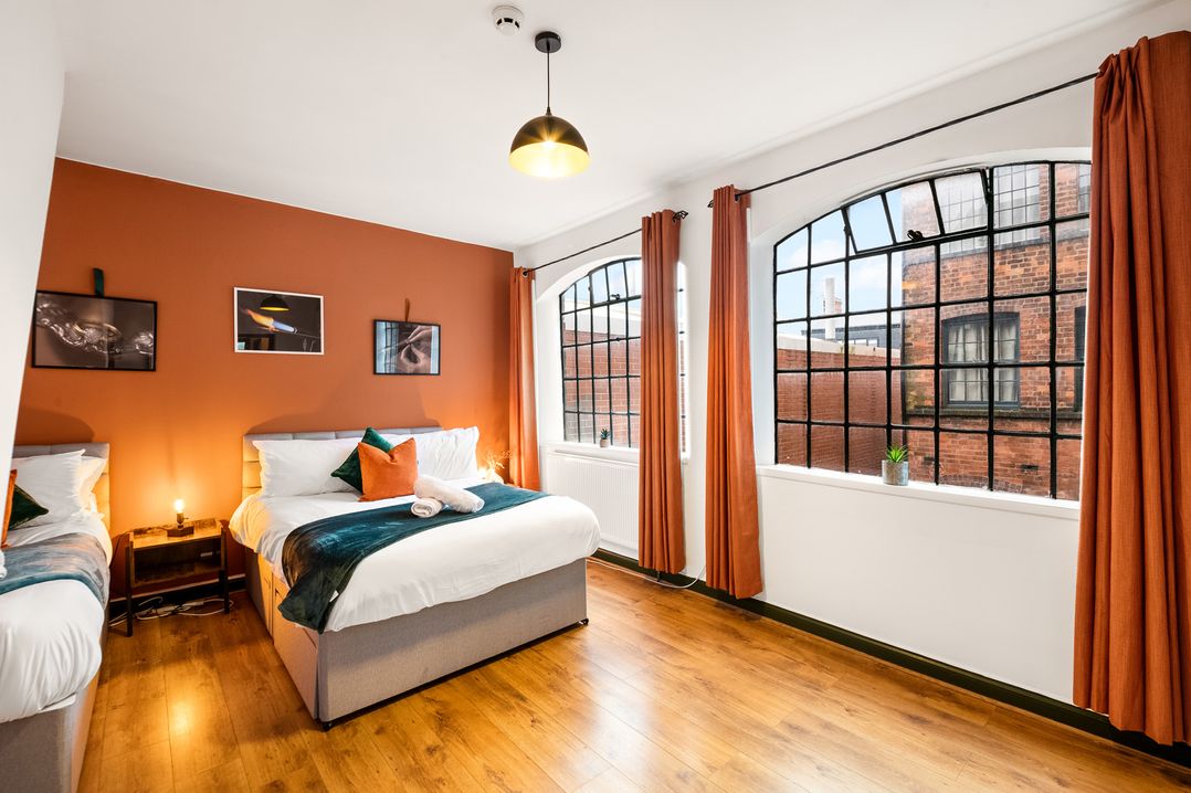 The Jewel Box Birmingham City Apartment