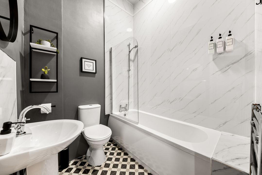The Jewel Box Birmingham City Apartment