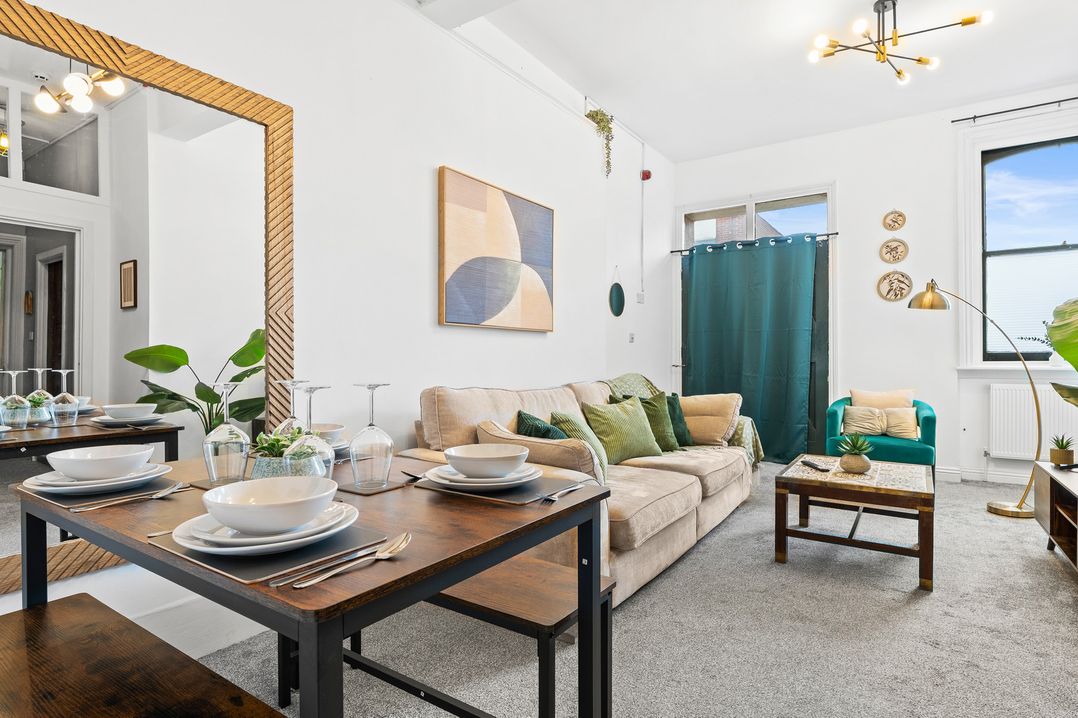 The Gilder Birmingham City Apartment