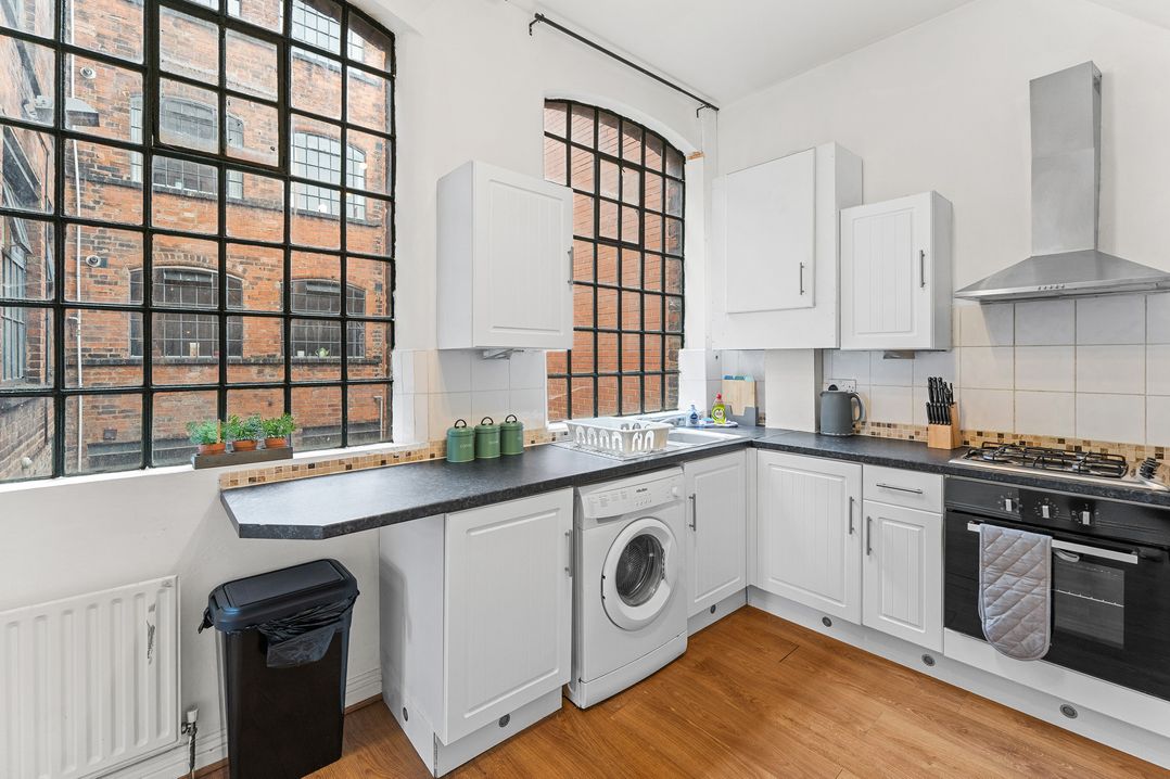 The Gilder Birmingham City Apartment