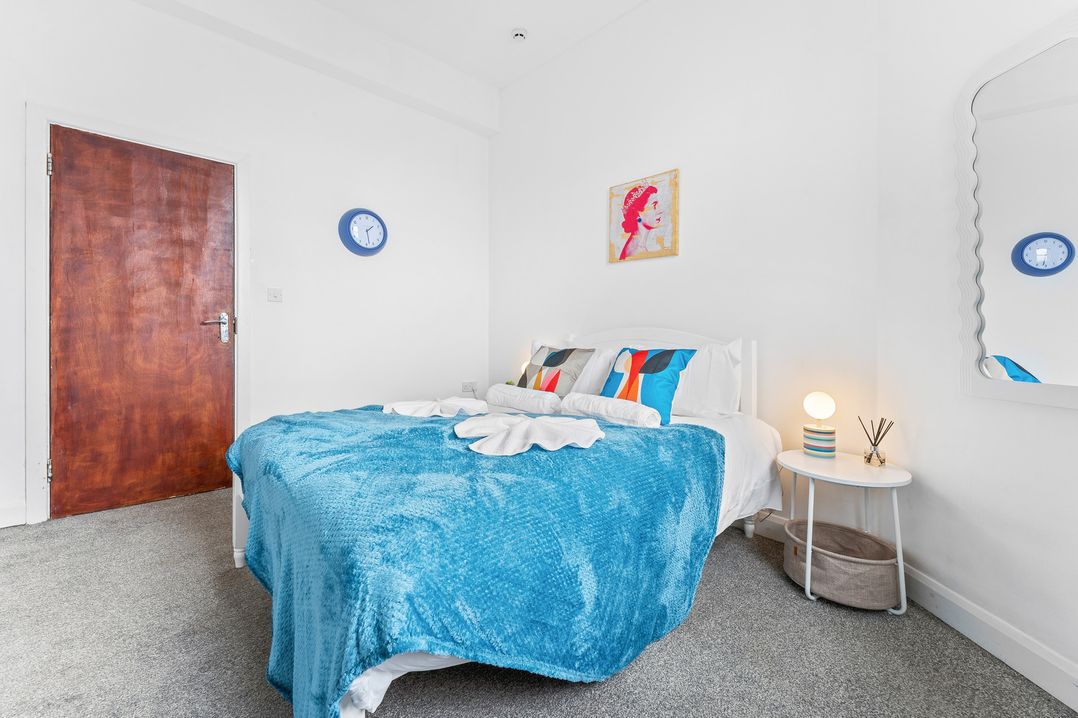 The Gilder Birmingham City Apartment
